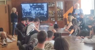 ПГССХВТ „Ангел Кънчев“ отбеляза  Деня на независимостта на България